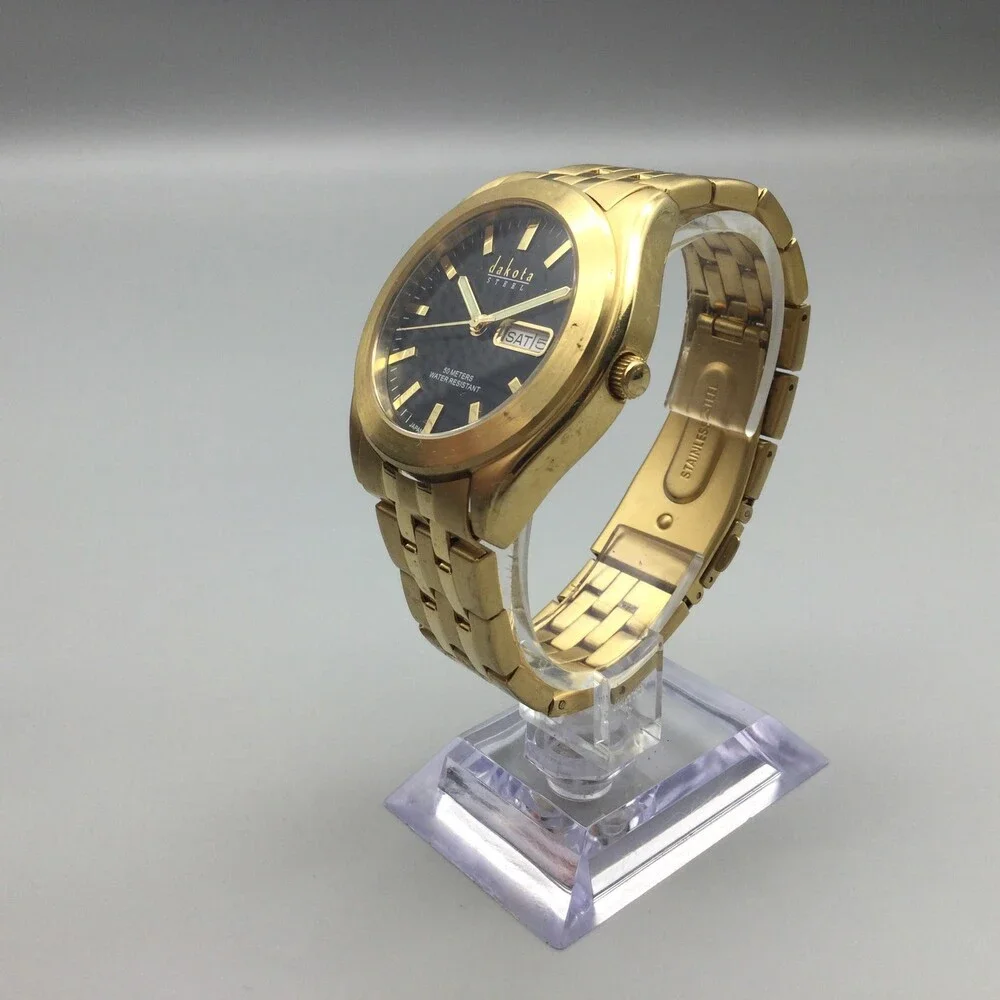 Dakota Steel Watch Mens 40mm Gold Tone Black Dial Day Date New Battery 6.75" - Picture 4 of 15